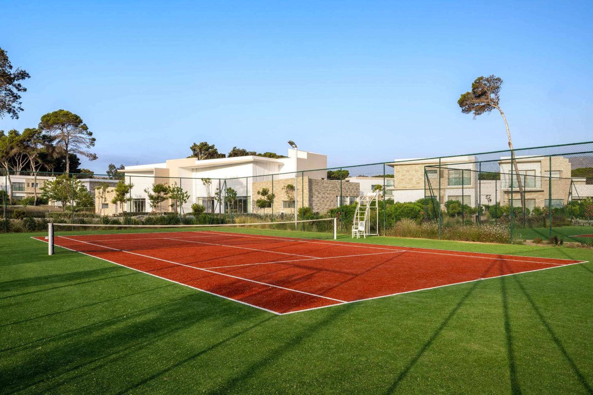 Radisson Blu Resort Al Hoceïma Екстериор снимка Tennis court