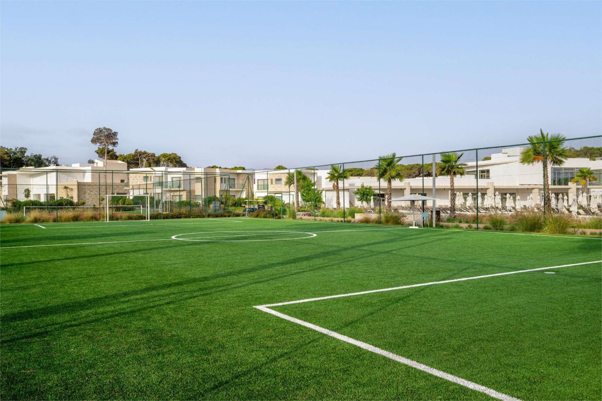 Radisson Blu Resort Al Hoceïma Екстериор снимка The football field