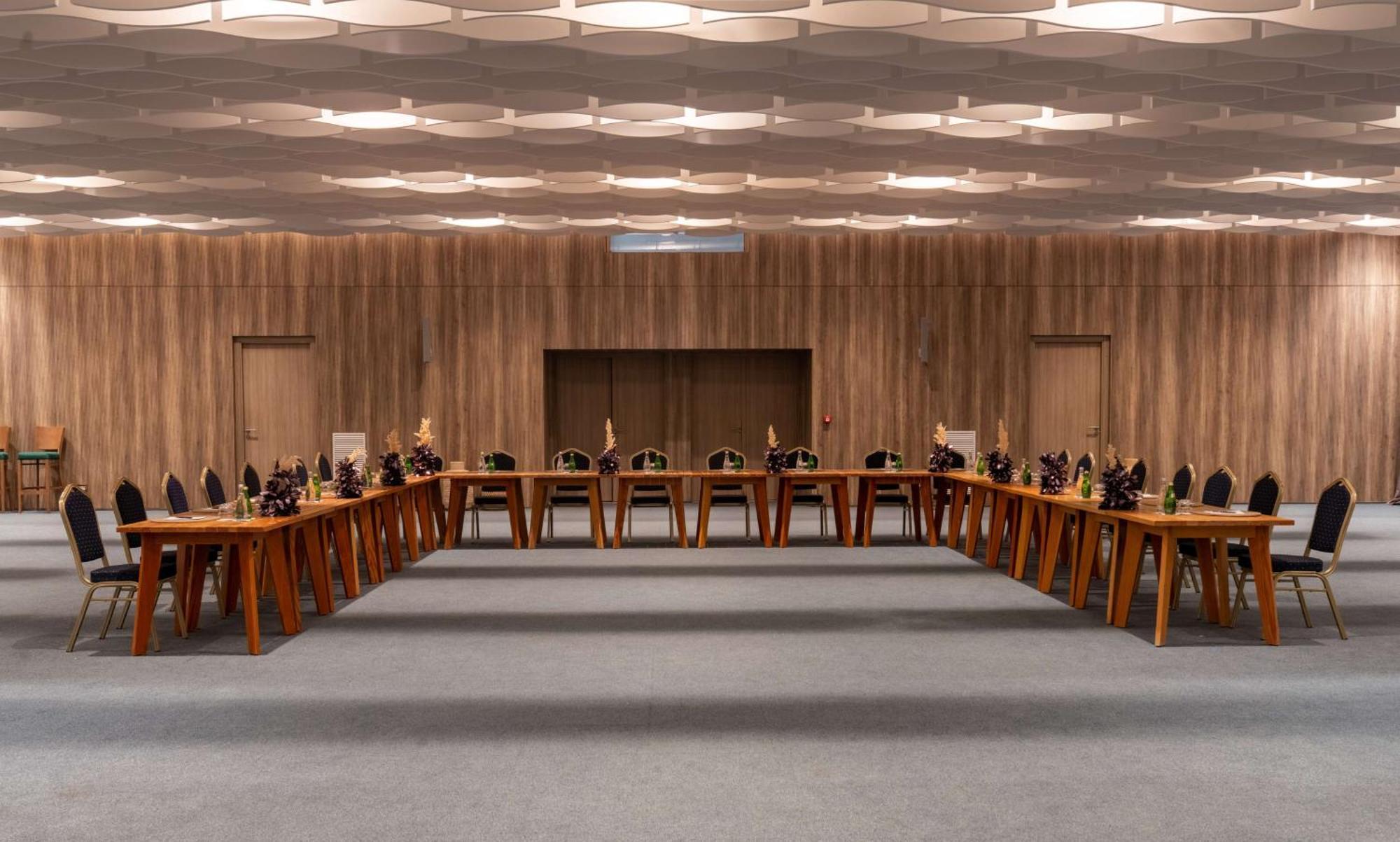 Radisson Blu Resort Al Hoceïma Екстериор снимка The conference room of the Federal Council