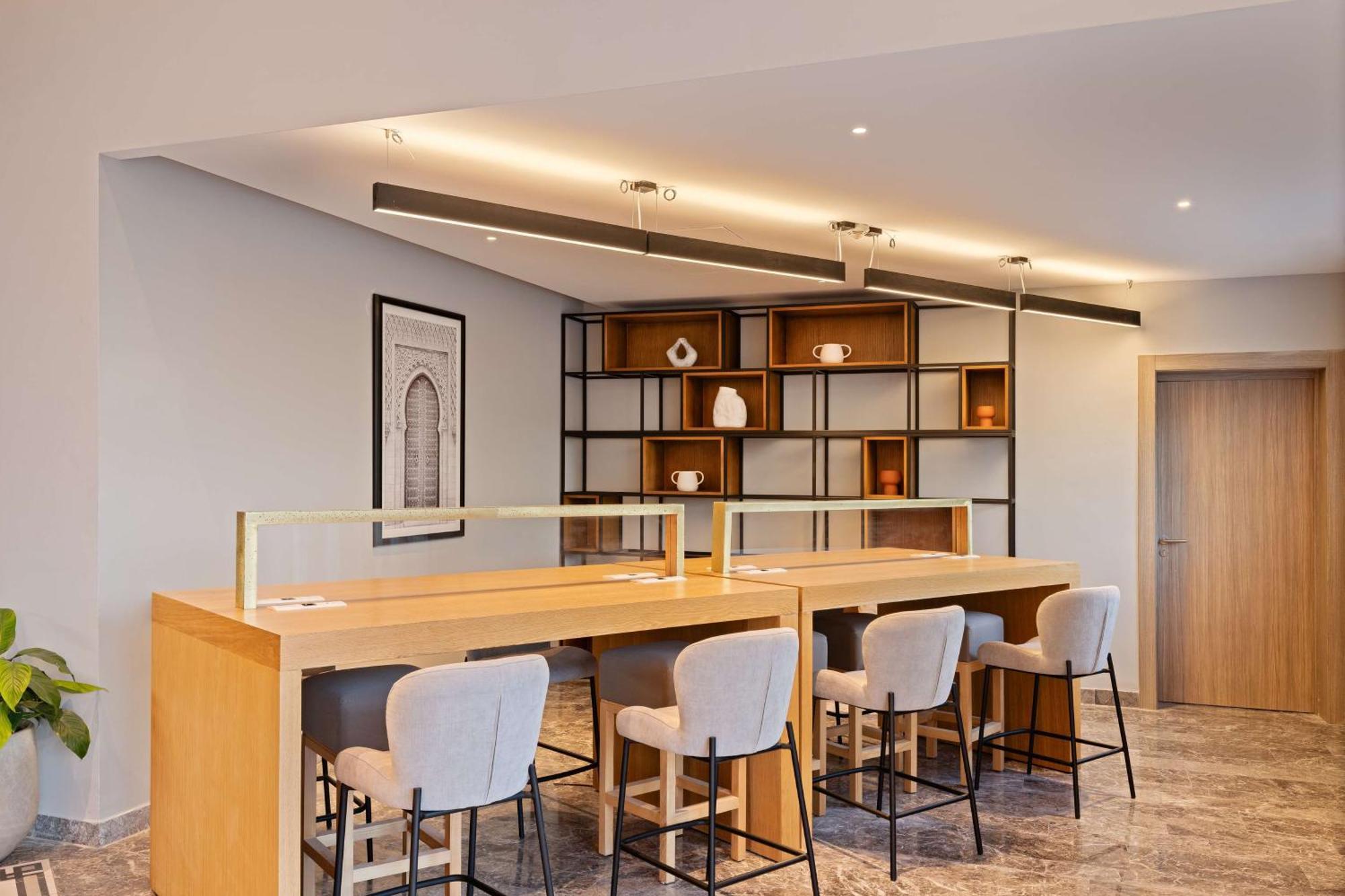 Radisson Blu Resort Al Hoceïma Екстериор снимка The Library